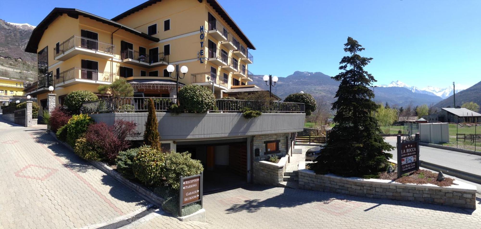 La Rocca Sport & Benessere Châtillon Buitenkant foto