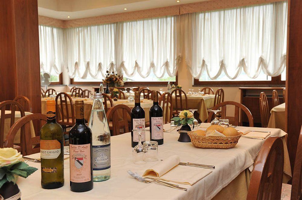 La Rocca Sport & Benessere Châtillon Buitenkant foto