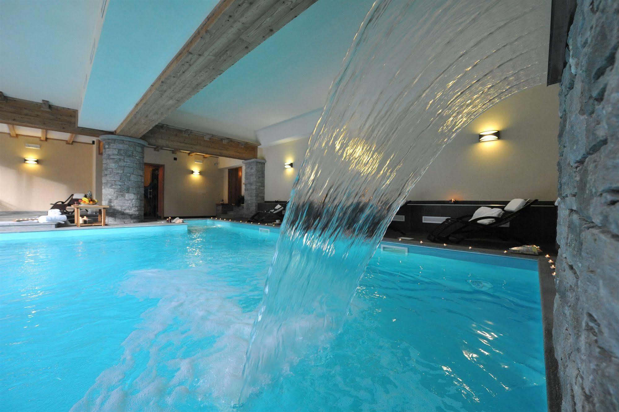 La Rocca Sport & Benessere Châtillon Buitenkant foto