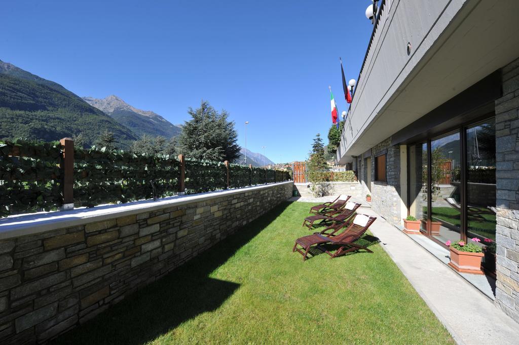 La Rocca Sport & Benessere Châtillon Buitenkant foto